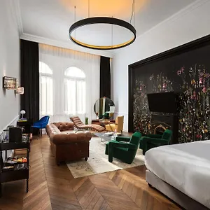 Collect - Adults Only 4*, Budapest Ungern