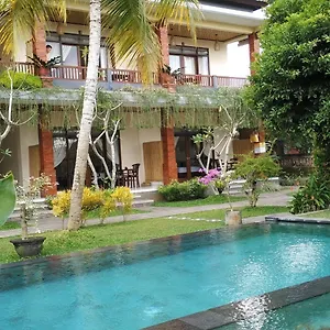 Nyoman Sandi Pensjonat